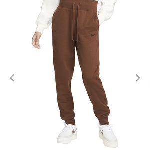 Nike Women's Sportswear Phoenix Fleece Joggers